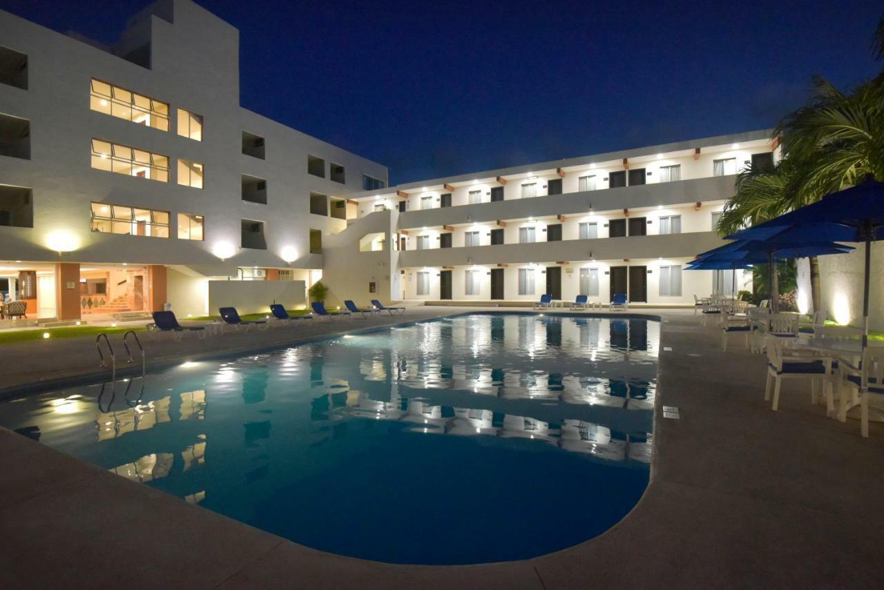 Hotel Bonampak Cancun Exterior photo
